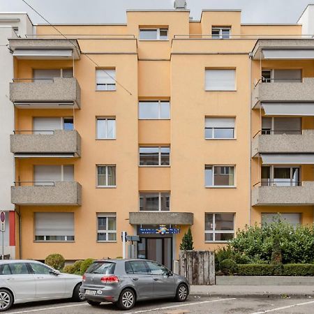 Apartamento Swiss Star District 11 - Self Check-In Zúrich Exterior foto